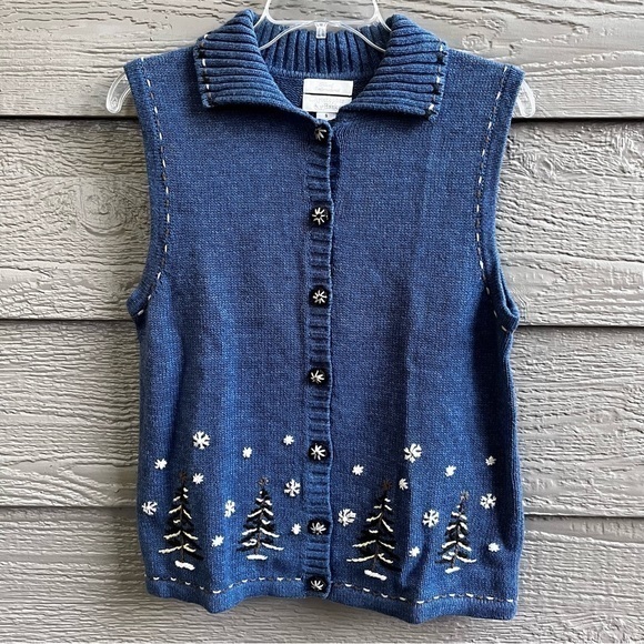 Christopher & Banks Jackets & Blazers - Christopher & Banks Hand Embroided Cotton Vest Women’s Small‎ Blue Xmas Trees